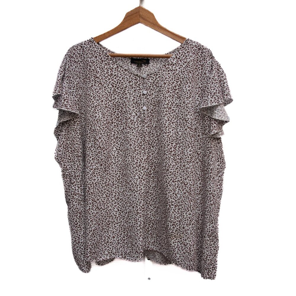 Suzanne Betro 4X White Brown Animal Print Rayon Pintuck Blouse Top Plus Size